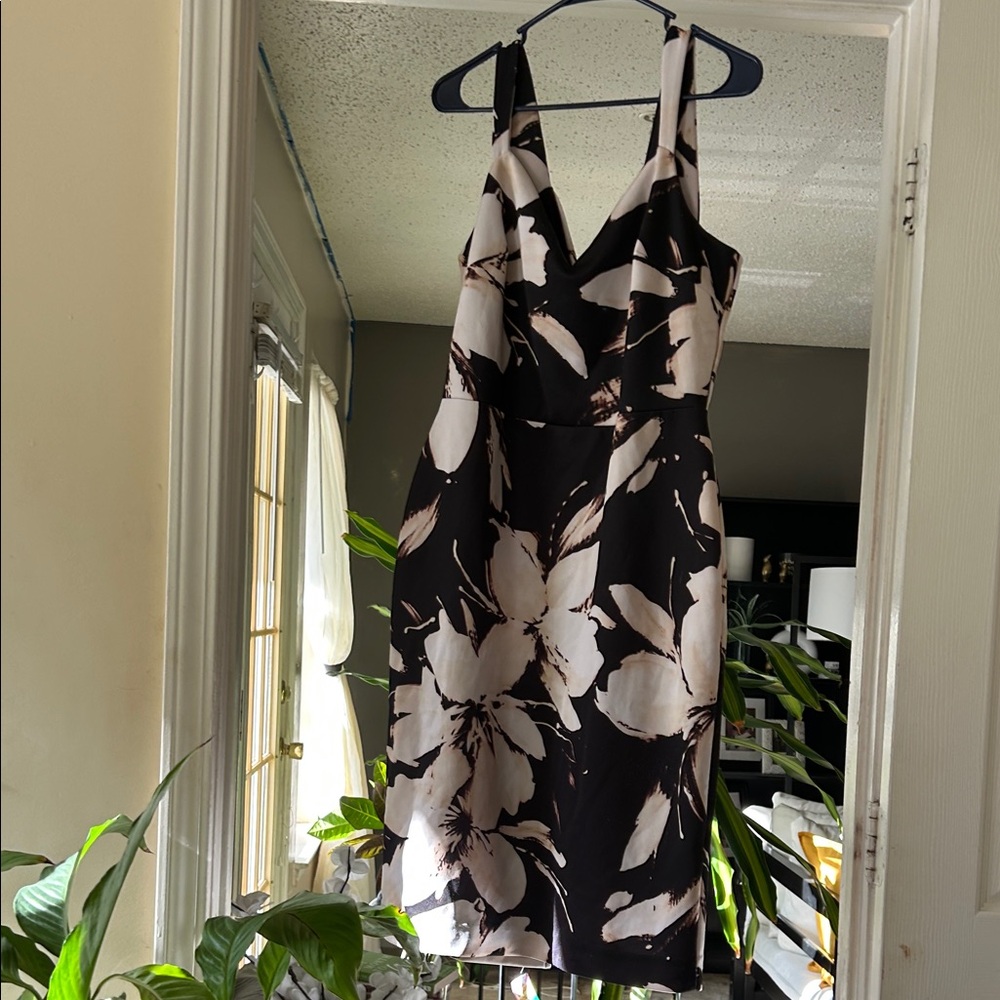 Ashley Graham Black and White Floral Midi Dress